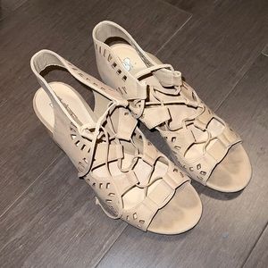 barely worn brown shoes with small heel